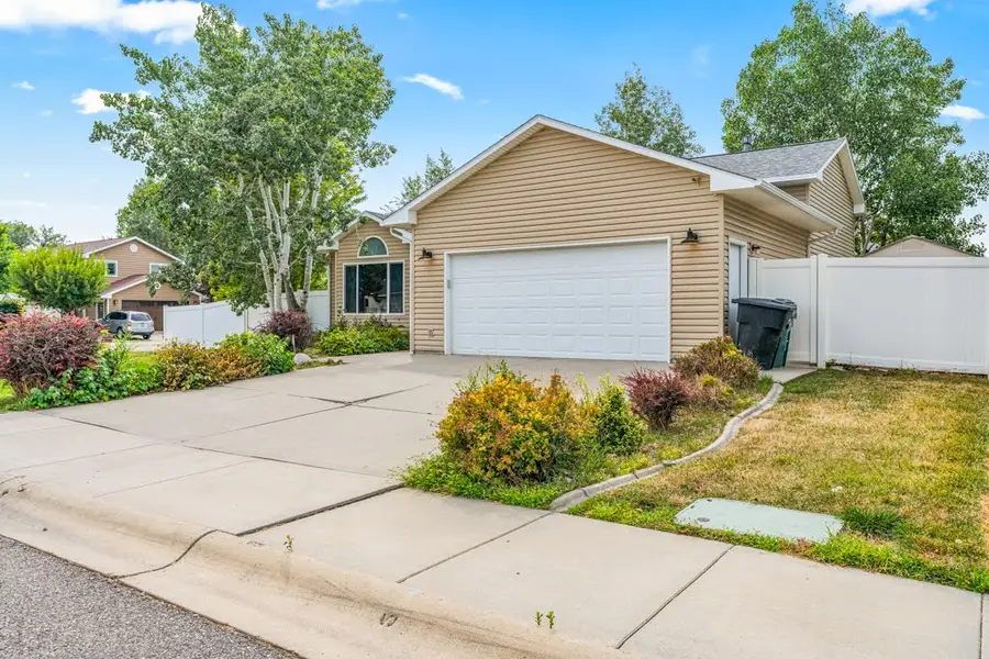 1218 Frost Street, Billings, MT 59105 - #2