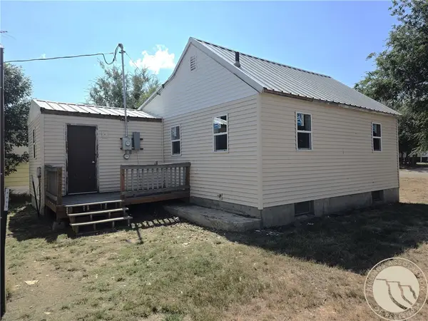 909 G Avenue, Circle, MT 59215