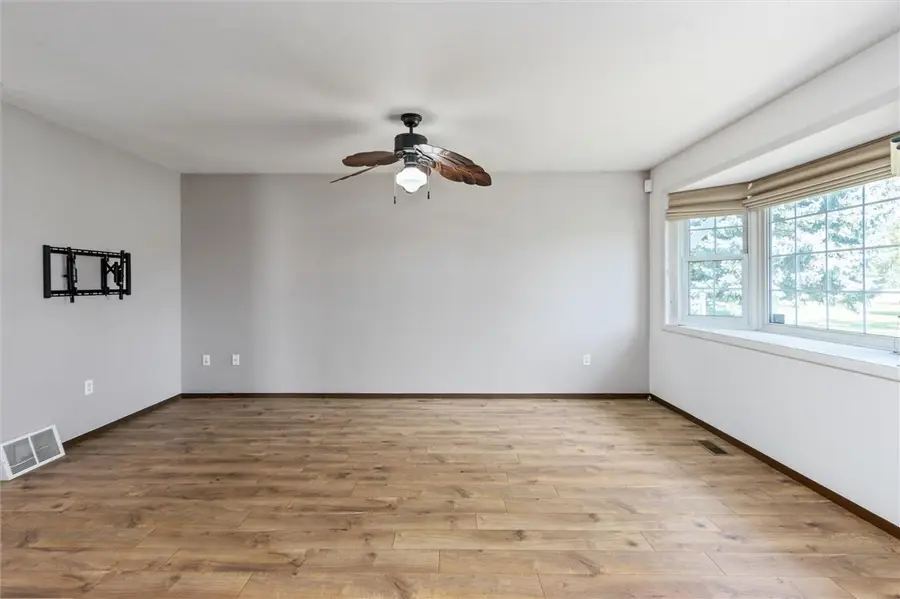 3390 Canyon Drive #D17, Billings, MT 59102 - #3