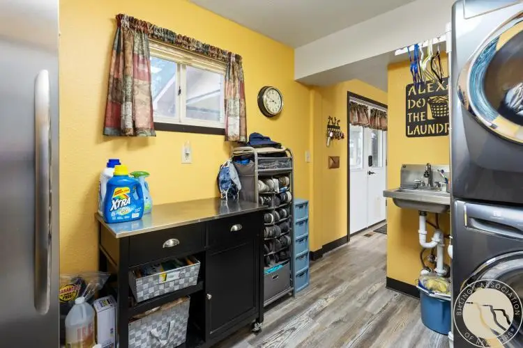 3482 Canyon Drive, Billings, MT 59102 - #3