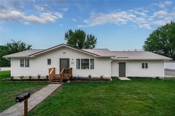 251 E. 1st Ave. North, Columbus, MT 59019