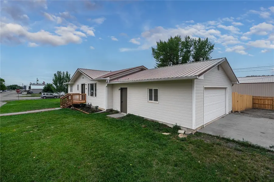 251 E. 1st Ave. North, Columbus, MT 59019 - #3