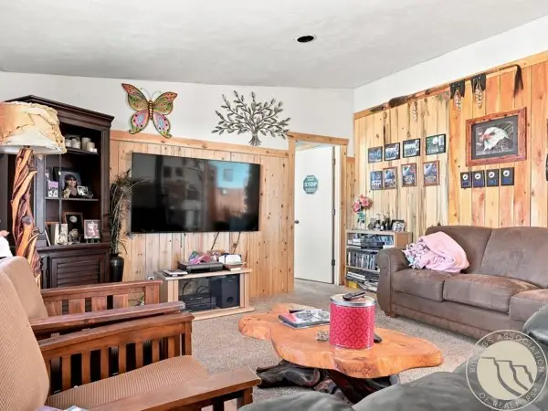 110 W 2nd Avenue N, Reed Point, MT 59069 - #2