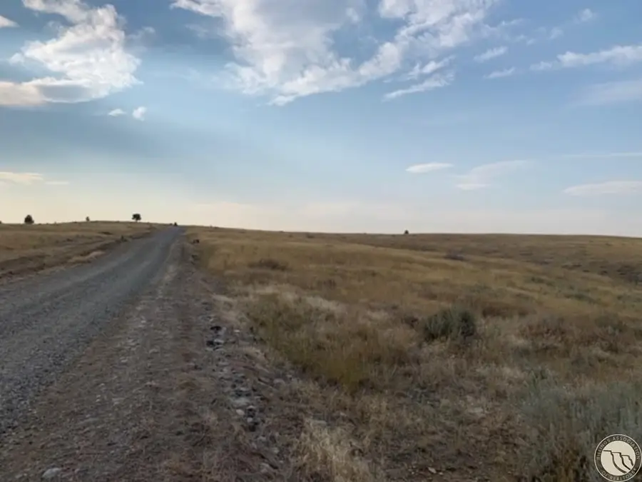 27 Kestrel Trail, Reed Point, MT 59069 - #3