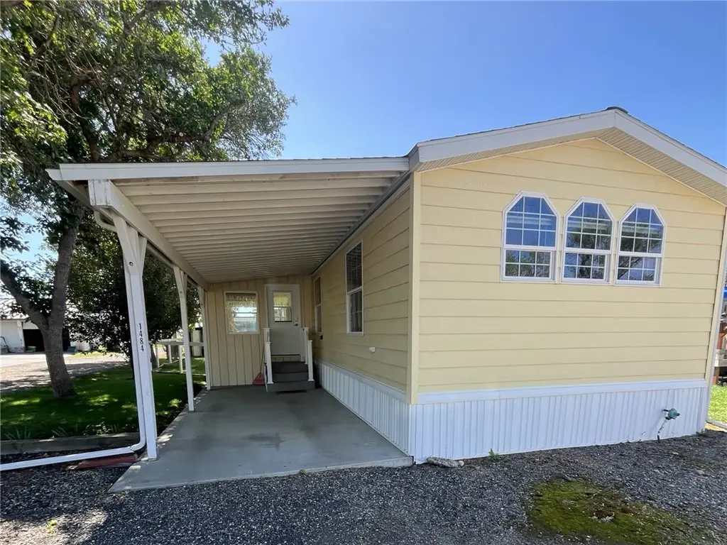 1484 Ash, Worden, MT 59088 - #1