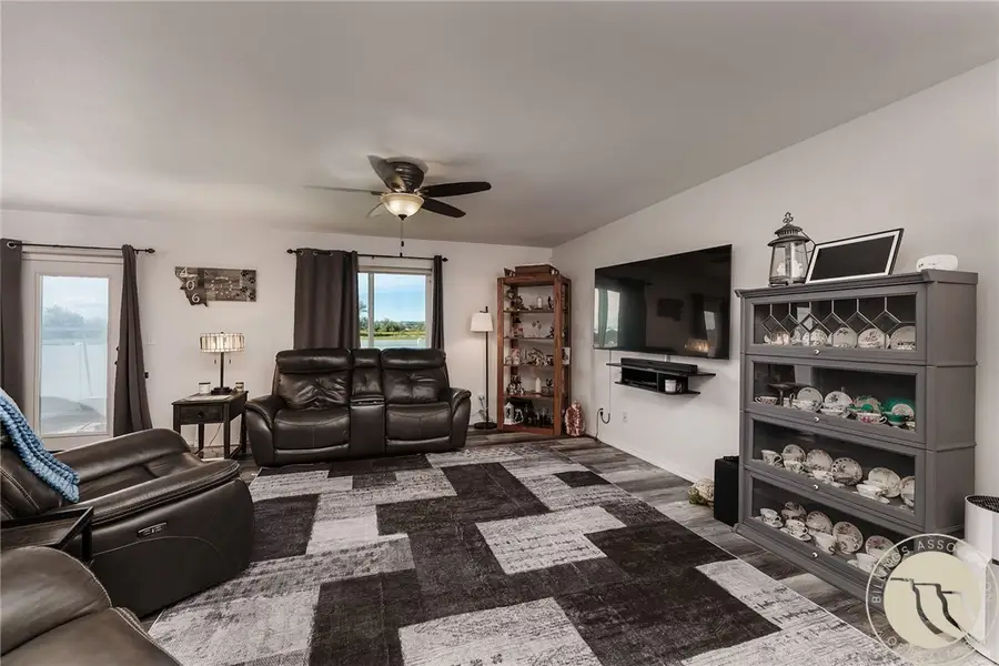 210 Foundation Avenue, Laurel, MT 59044 - #3