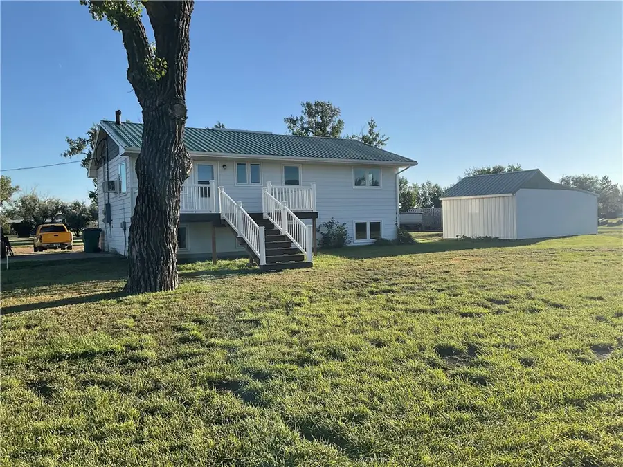 702 Kramer Street, Jordan, MT 59337 - #2