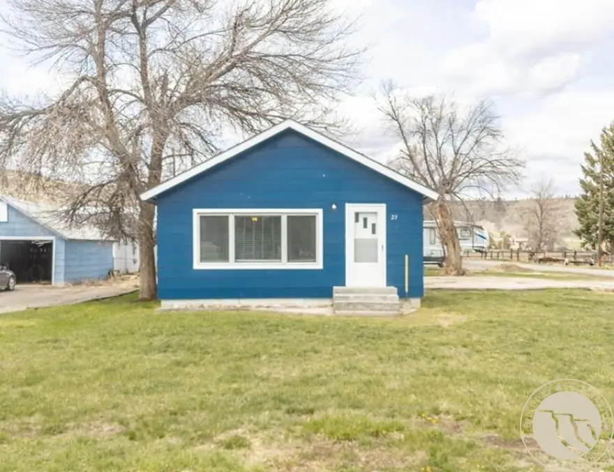 23 1st Street Se, Park City, MT 59063 - #2