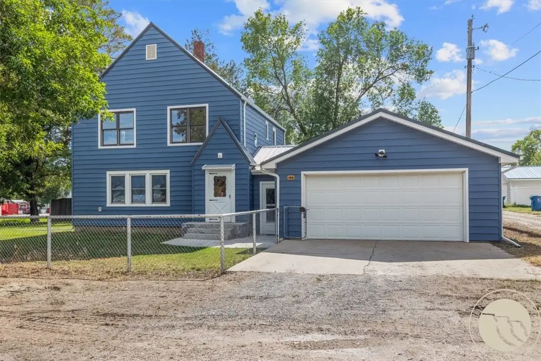 106 W Carbon Ave, Bridger, MT 59014 - #1