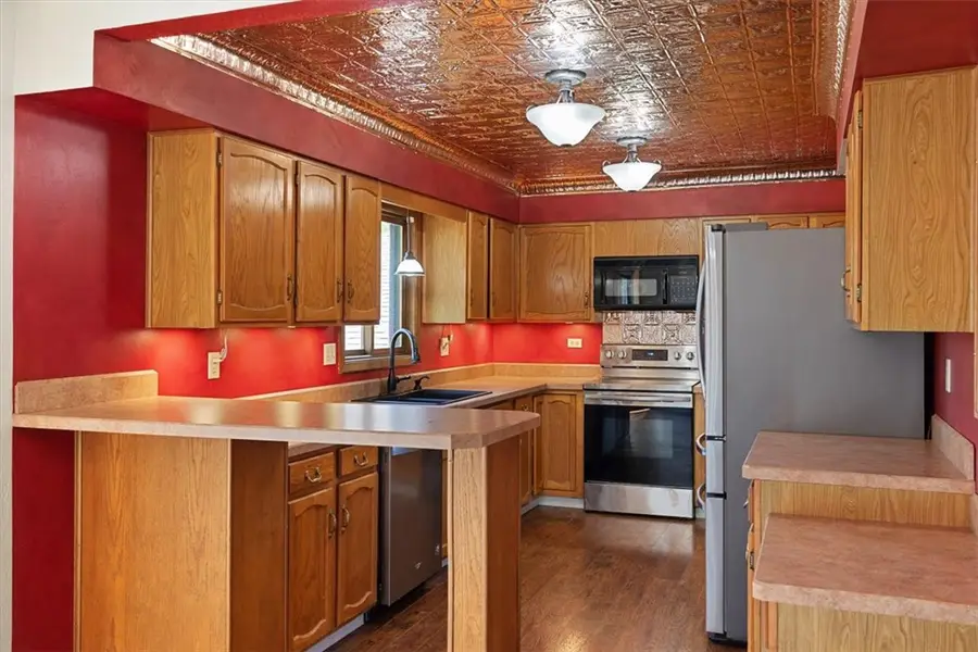 521 Pinon Dr., Billings, MT 59105 - #3