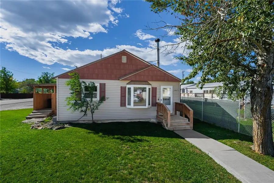 1045 E 2nd Ave North, Columbus, MT 59019 - #2