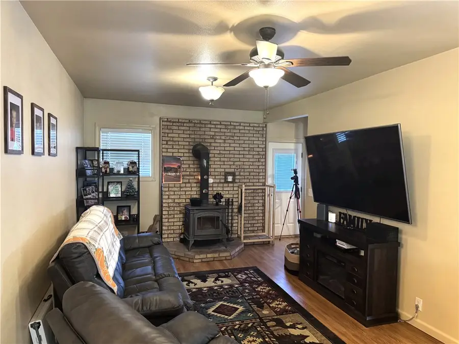 620 3rd Street W, Roundup, MT 59072 - #3