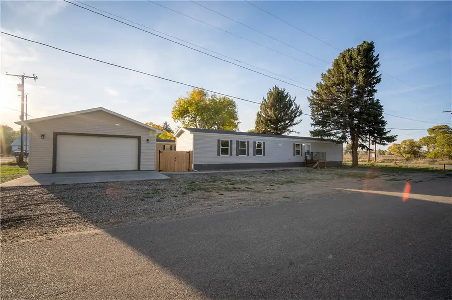 18 3rd Avenue, Fromberg, MT 59029 - #2