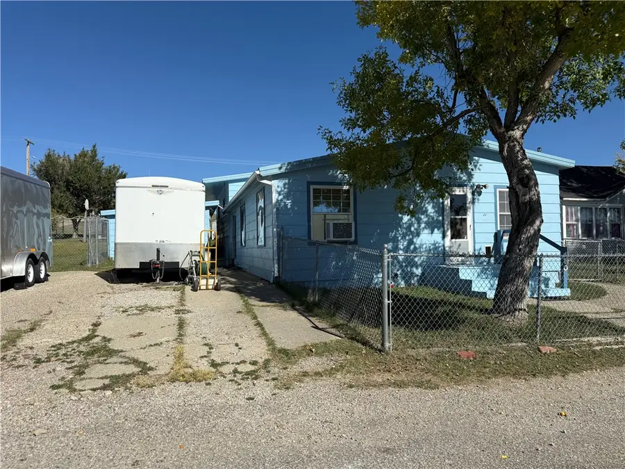 160 3rd Street Nw, Harlowton, MT 59036 - #2