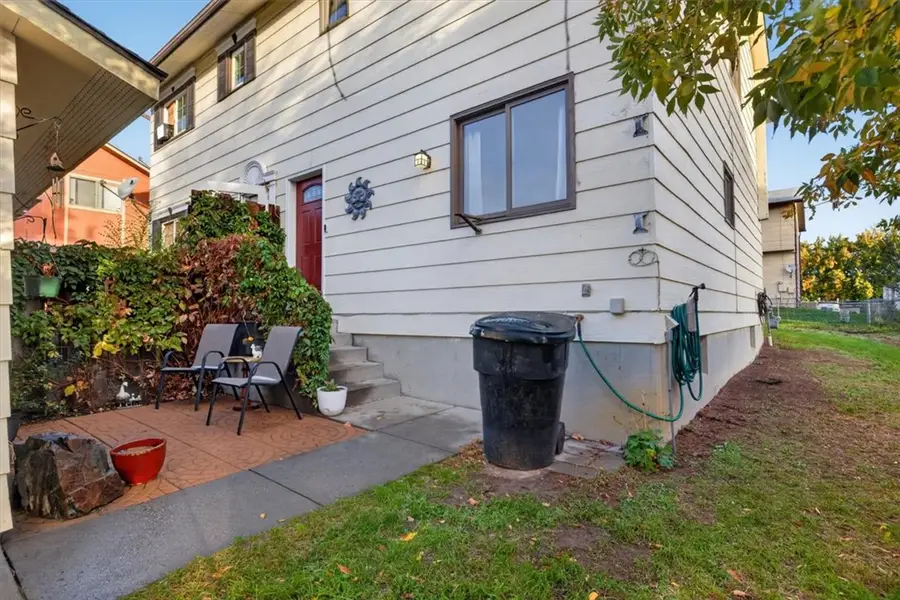 315 Westchester Square S, Billings, MT 59105 - #3
