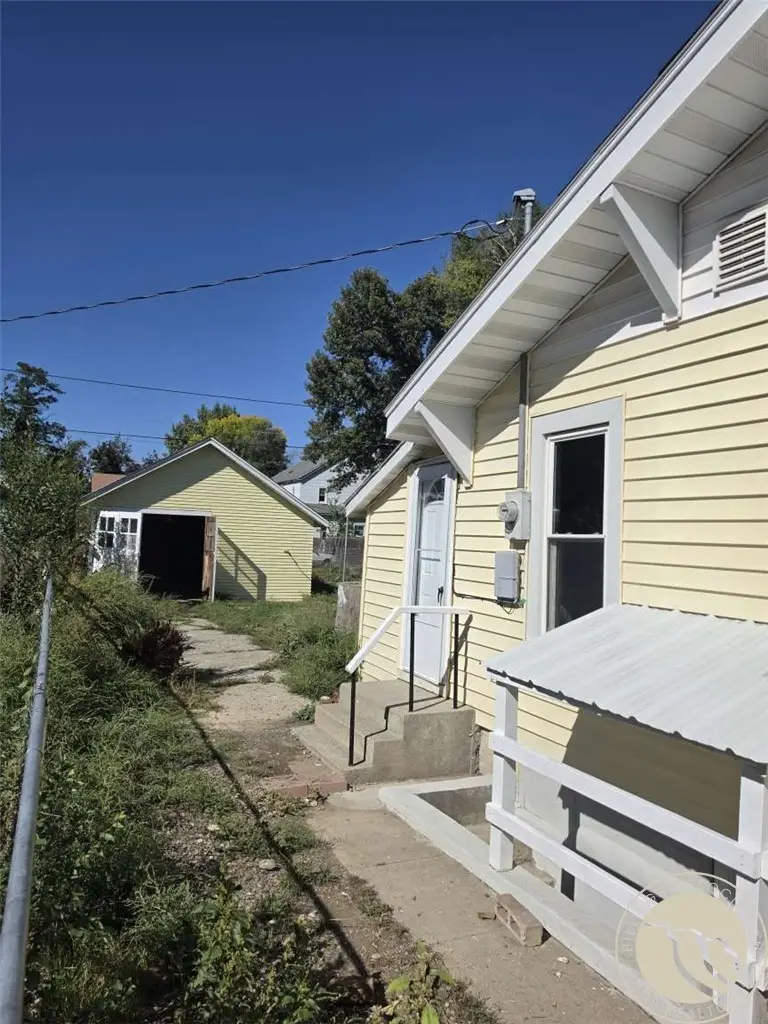 3905 3rd Avenue S, Billings, MT 59101 - #2