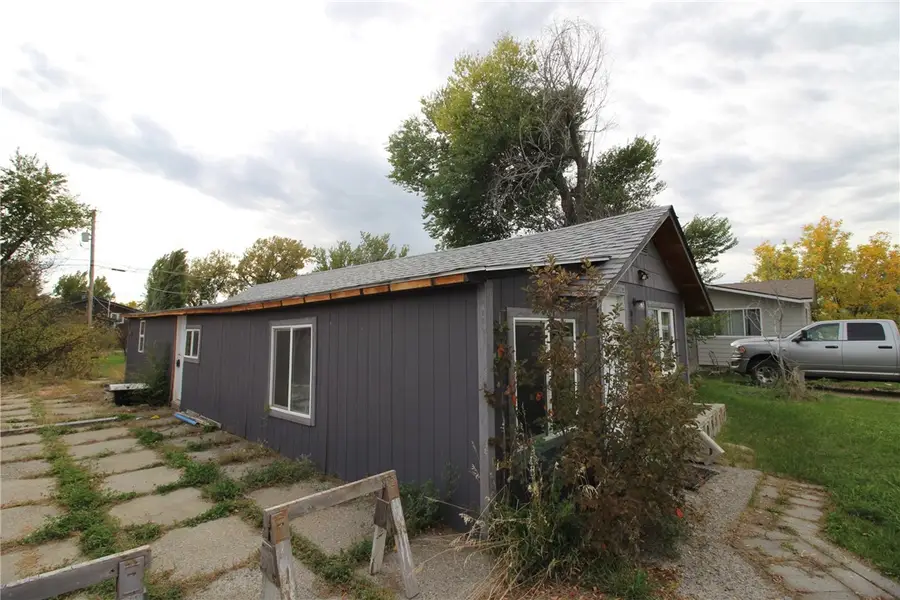 816 2nd Street W, Hardin, MT 59034 - #2