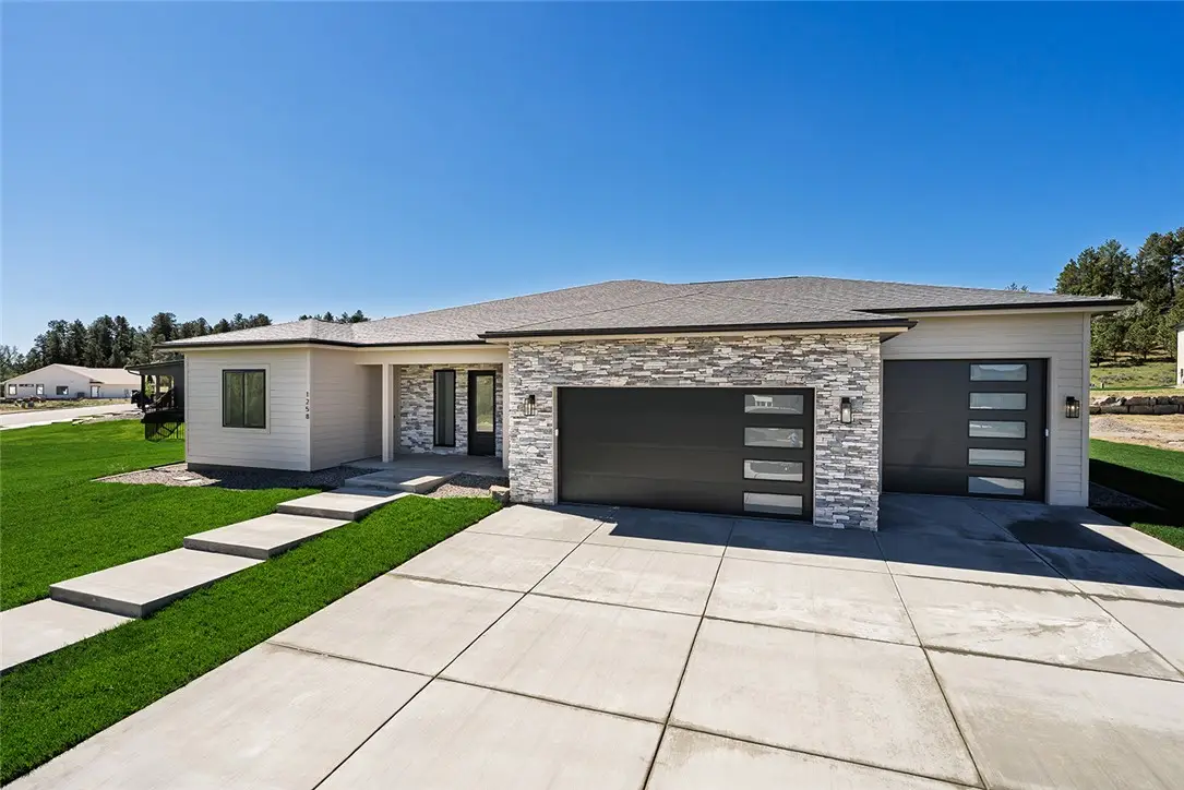 1258 Timbers Blvd S, Billings, MT 59105 - #1