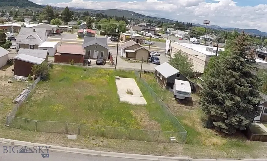 3313 Monroe, Butte, MT 59701 - Image #2