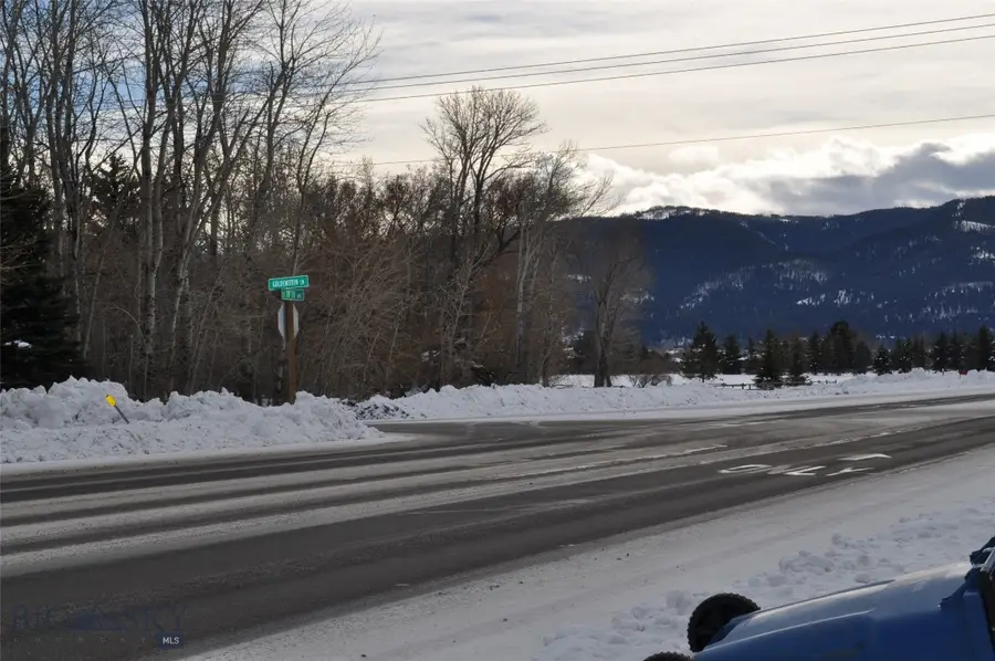 4999 S 19th Avenue, Bozeman, MT 59718 - Image #3