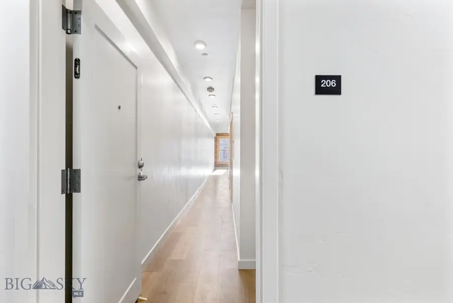 59 E Park Street #206, Butte, MT 59701 - Image #2