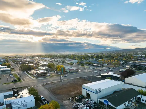 2216 N Montana Avenue, Helena, MT 59601