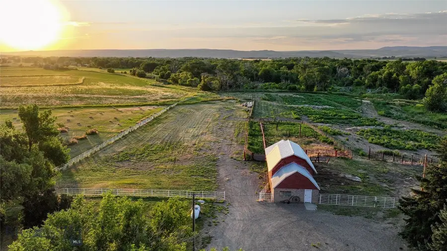 9786 Us Hwy 212, Joliet, MT 59041 - #3