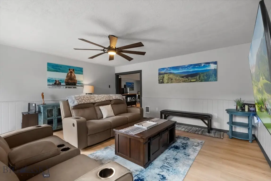 812 4th Avenue E, Columbia Falls, MT 59912 - Image #1