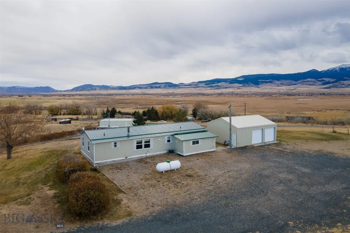 1043 Mt Highway 55, Whitehall, MT 59759 - Image #1