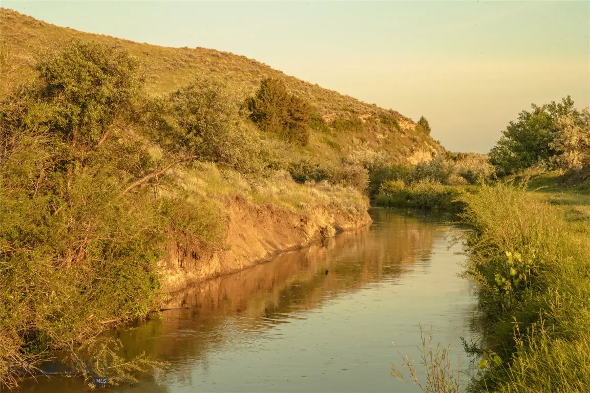 NHN Old Hwy 10, Forsyth, MT 59327 - Image #1