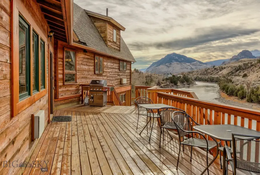 1099 Us Highway 89 S, Gardiner, MT 59030 - Image #3