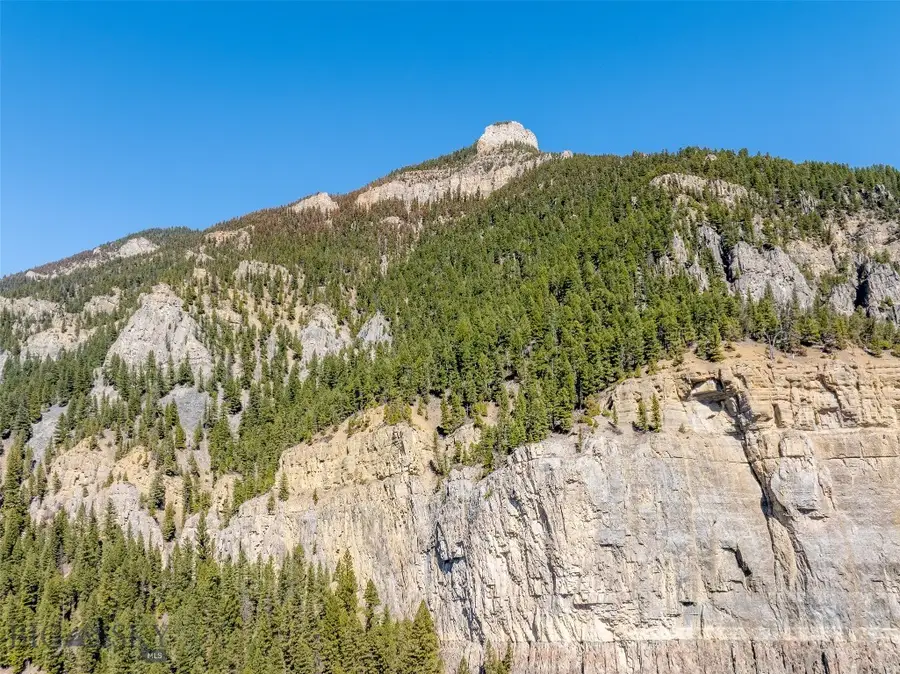 64190 Gallatin Road, Gallatin Gateway, MT 59730 - Image #3