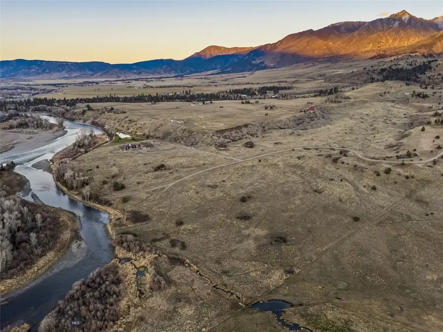 60 Rocky Hollow Trail, Livingston, MT 59047 - Image #3