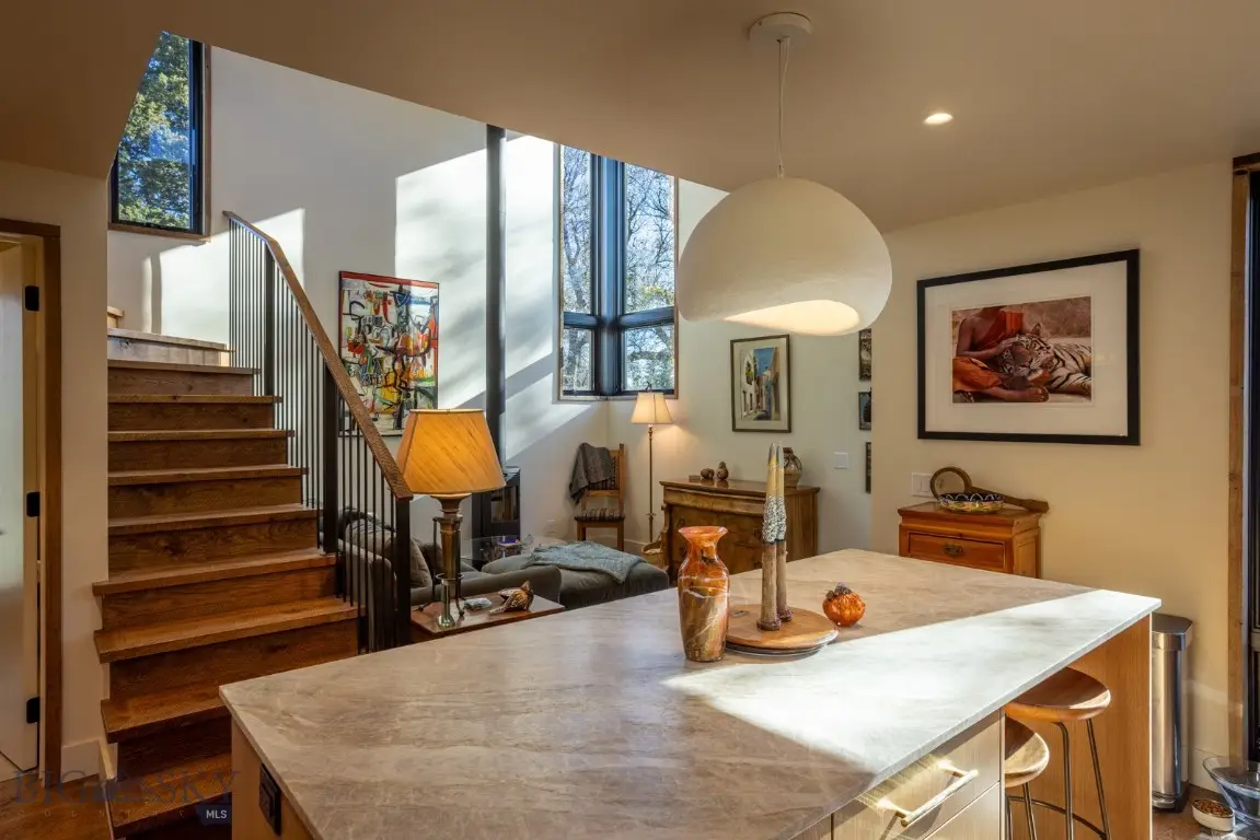 231 1/2 S D Street, Livingston, MT 59047 - Image #1