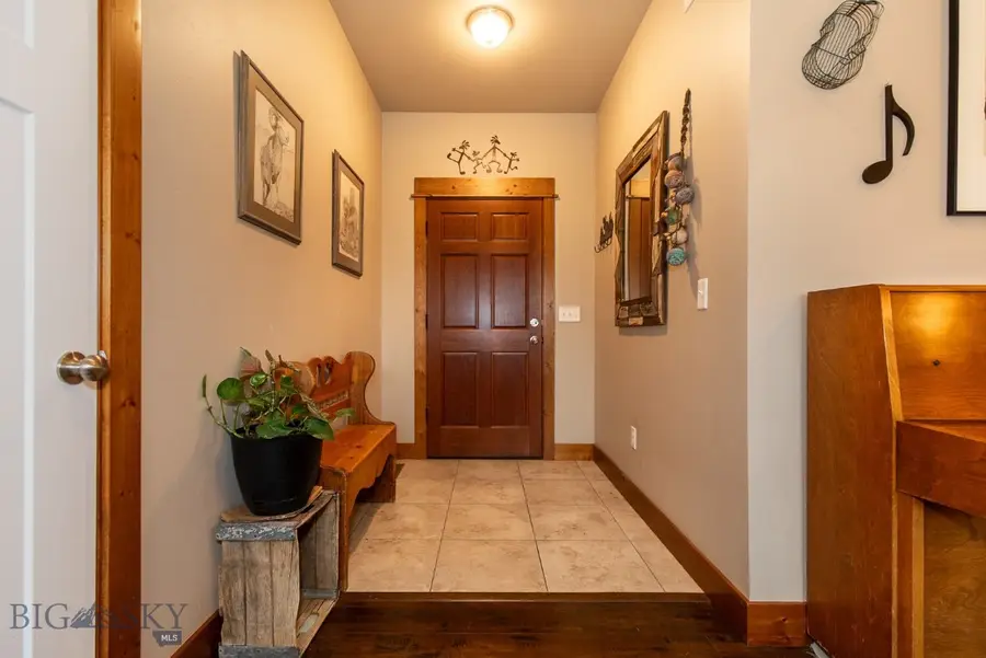 1005 Las Campanas, Belgrade, MT 59714 - #3
