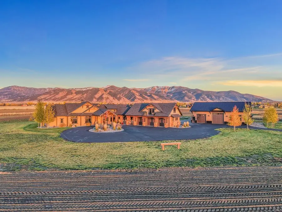 987 Spain Bridge Ranch Road, Belgrade, MT 59714 - Image #2