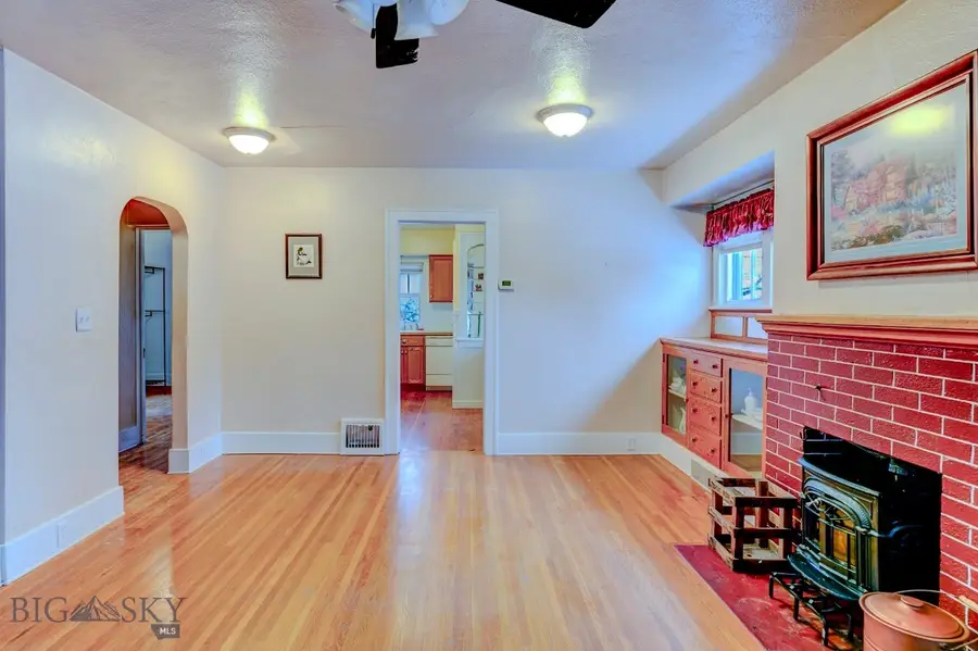 810 W Lewis Street, Livingston, MT 59047 - Image #2