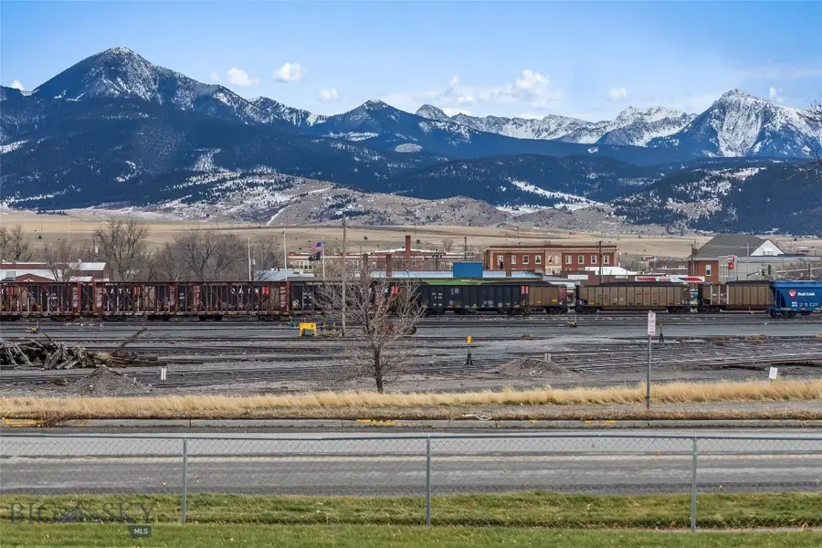 217 E Chinook Street, Livingston, MT 59047 - Image #2