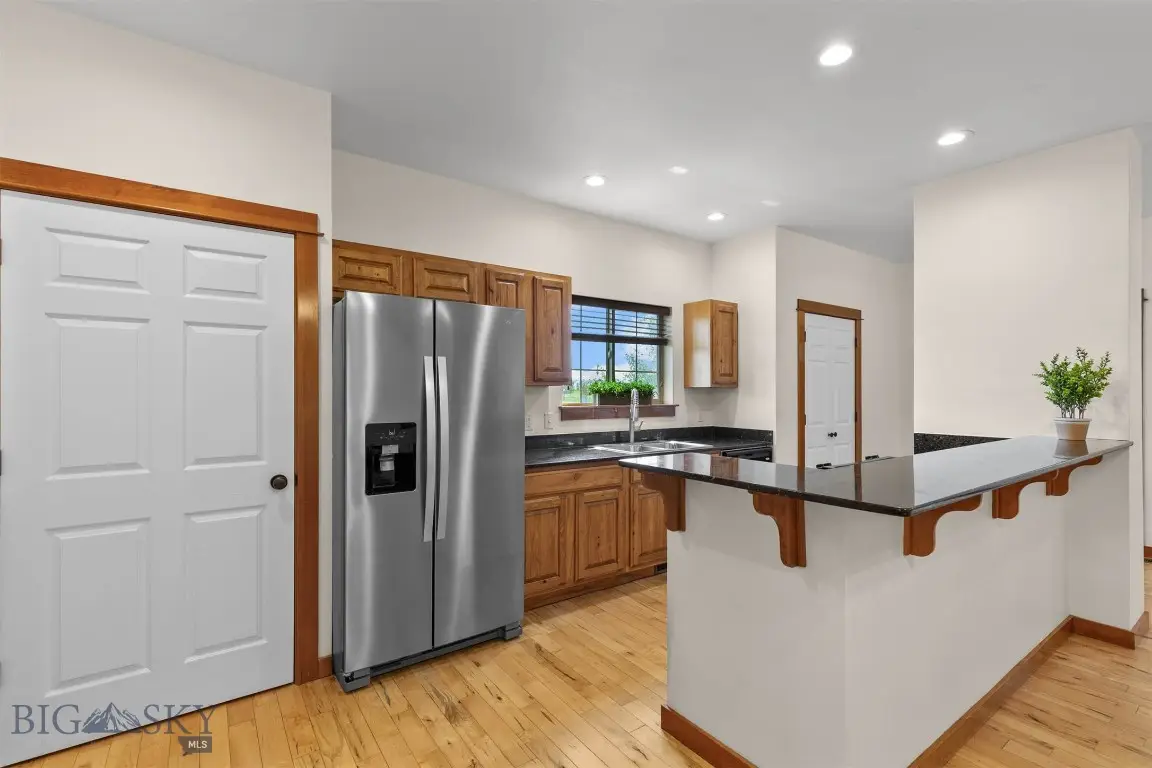 332 N Cottonwood Road #F, Bozeman, MT 59718 - Image #1