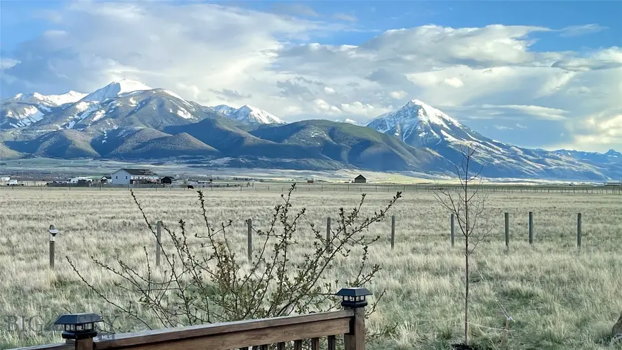 138 Inverness, Livingston, MT 59047 - Image #2