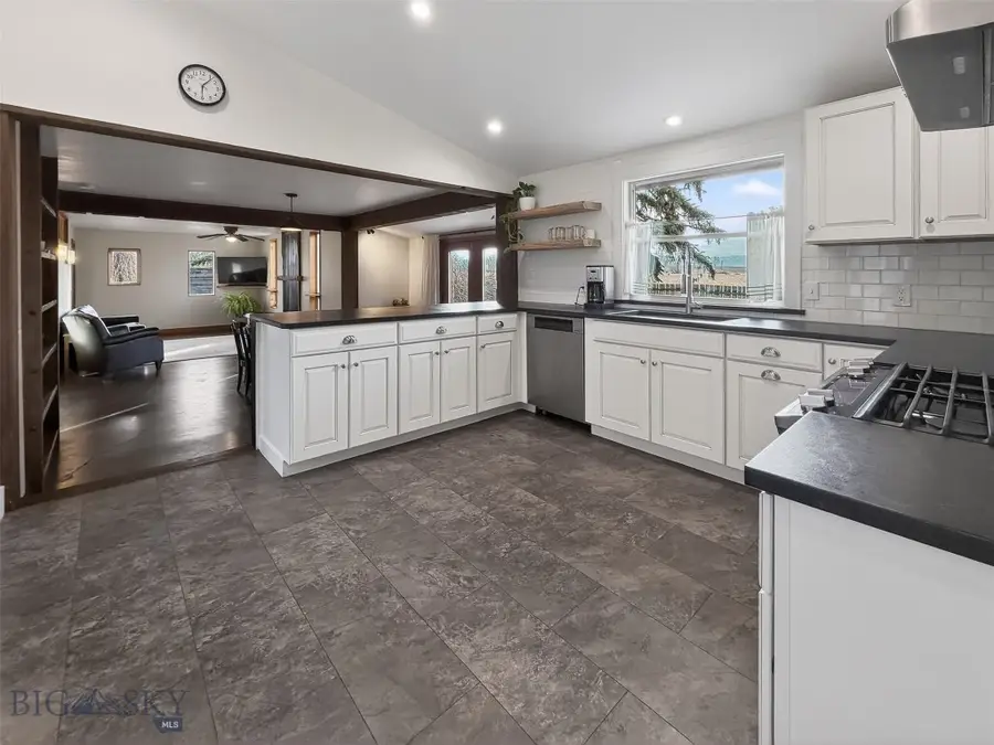 3071 W Cameron Bridge, Manhattan, MT 59741 - Image #2