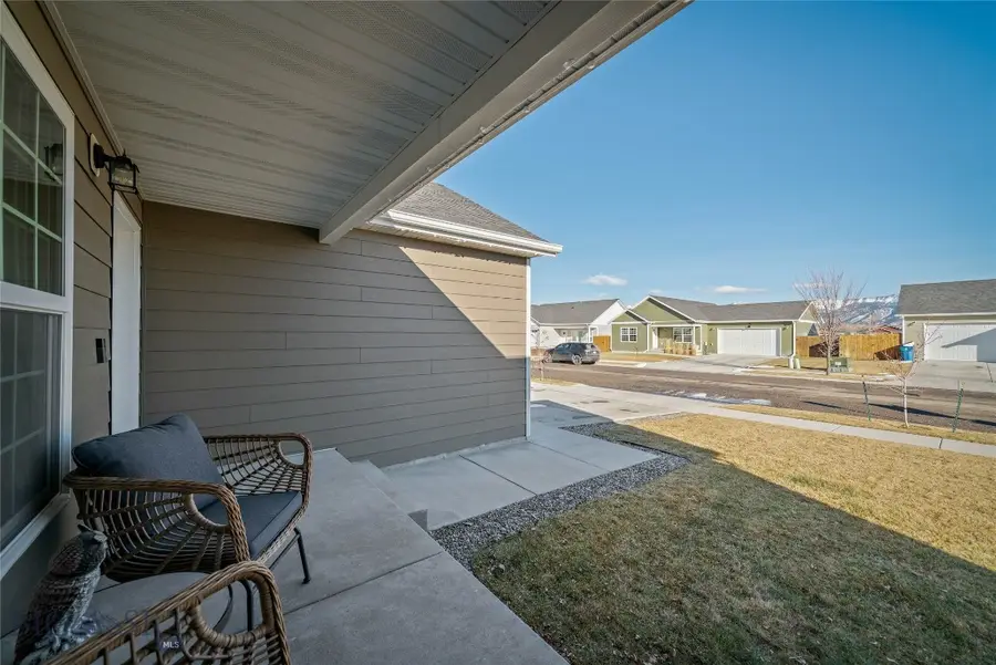 1103 Falcon Ridge Boulevard, Belgrade, MT 59714 - Image #3
