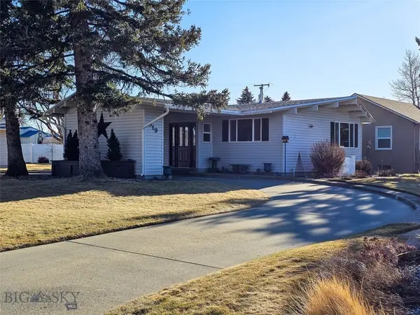 319 E 7th Avenue, Big Timber, MT 59011