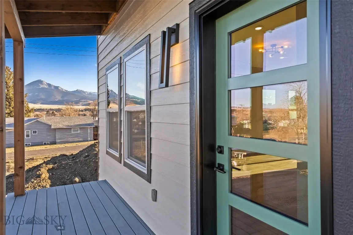 605 N L Street, Livingston, MT 59047 - #1