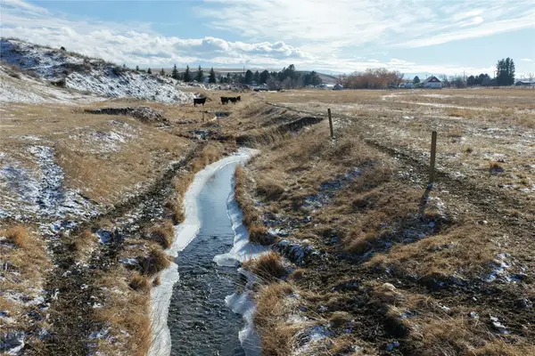 8200 Camp Creek Road, Manhattan, MT 59741