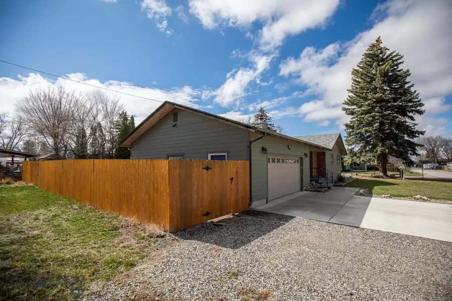 110 W Park Avenue, Manhattan, MT 59741 - #3