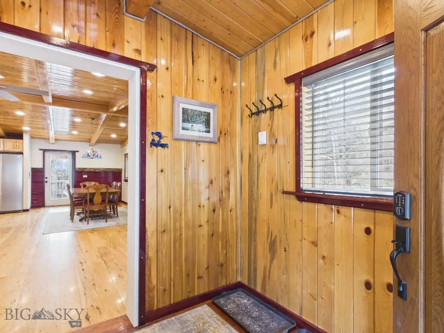 4964 Us Highway 89 S, Livingston, MT 59047 - #3