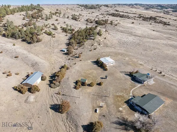 255 Smith Creek Road, Forsyth, MT 59327