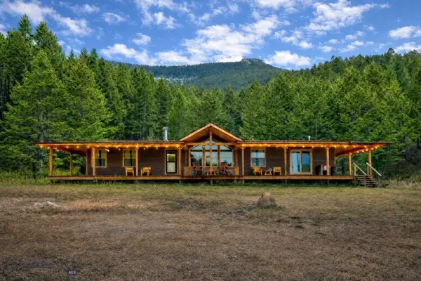 1 Seven Point Way, Livingston, MT 59047