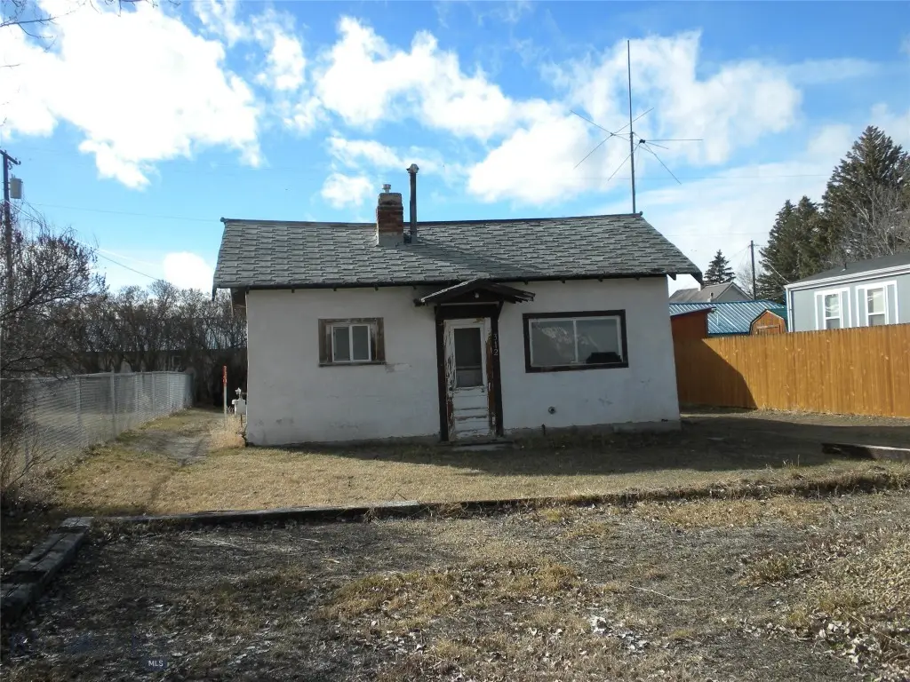 312 S Madison, Twin Bridges, MT 59754 - #1
